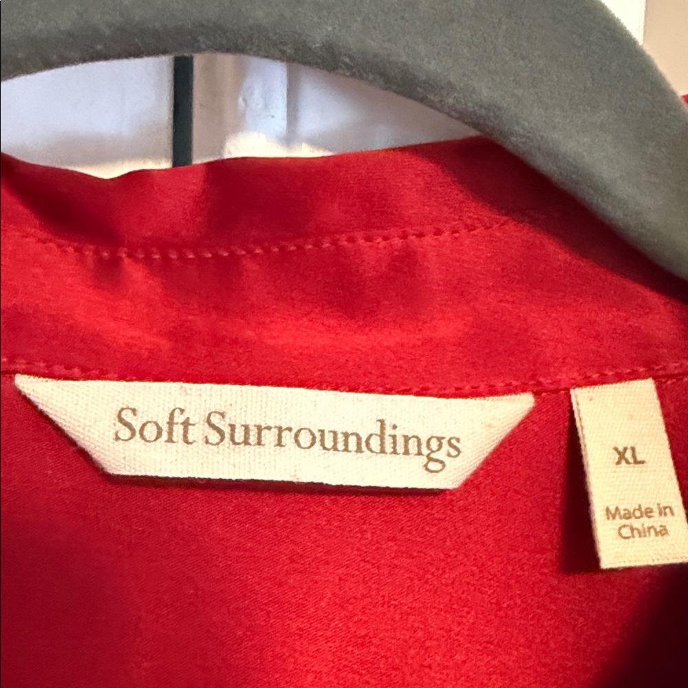 Soft Surroundings Silk Women's Blouse - Picture 2 of 4